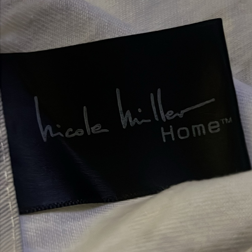 Nicole Miller Home white gray marble design shower curtain standard bath size - Picture 3 of 7